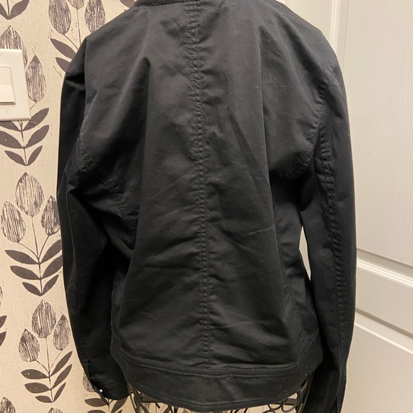 Light spring/fall jacket - Picture 3 of 3